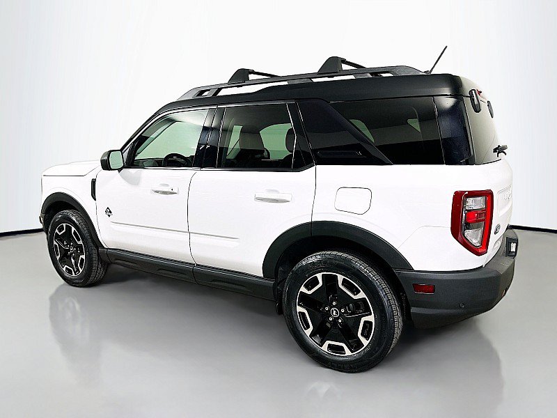 Used 2023 Ford Bronco Sport Outer Banks w/ Tech Package AWD/4WD image 5
