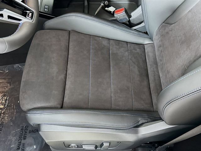 Used 2025 BMW X2 M35i w/ Premium Package image 20