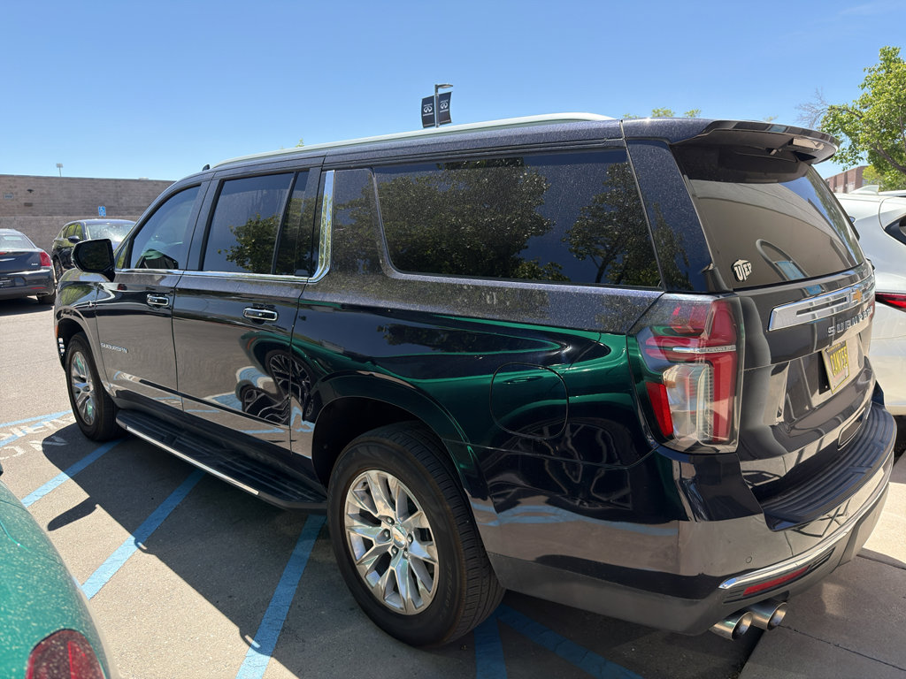 Used 2023 Chevrolet Suburban Premier RWD image 7