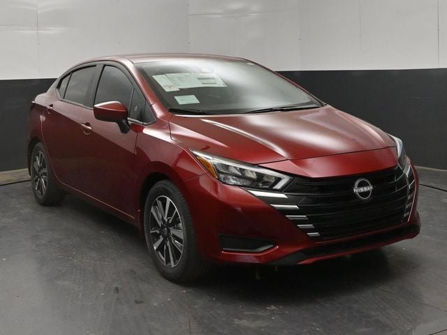 New 2025 Nissan Versa SV w/ Trunk Package FWD image 2