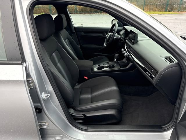 Used 2025 Honda Civic Sport image 13