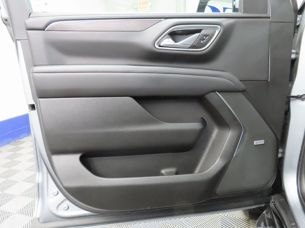 Used 2023 Chevrolet Tahoe LT w/ Luxury Package AWD/4WD image 56