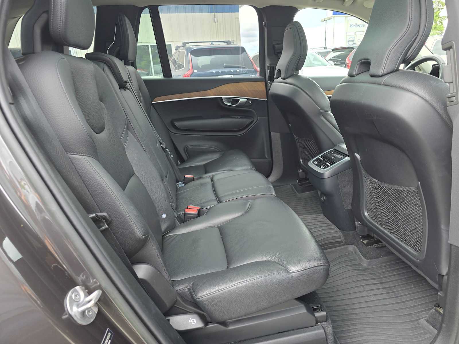 Certified 2023 Volvo XC90 B6 Plus w/ Protection Package Premier AWD/4WD image 11