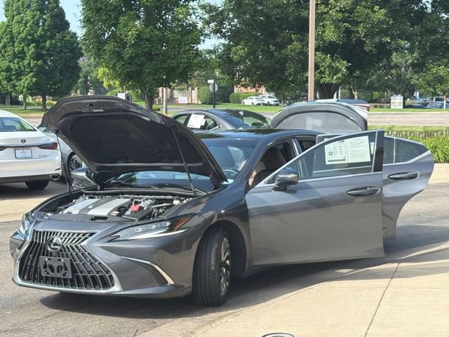 Certified 2024 Lexus ES 350 Ultra Luxury w/ Accessory Package (Z1) FWD image 10