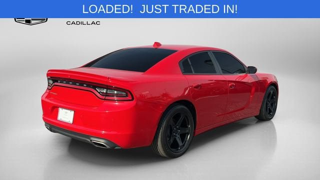 Used 2020 Dodge Charger SXT w/ Plus Group RWD image 5