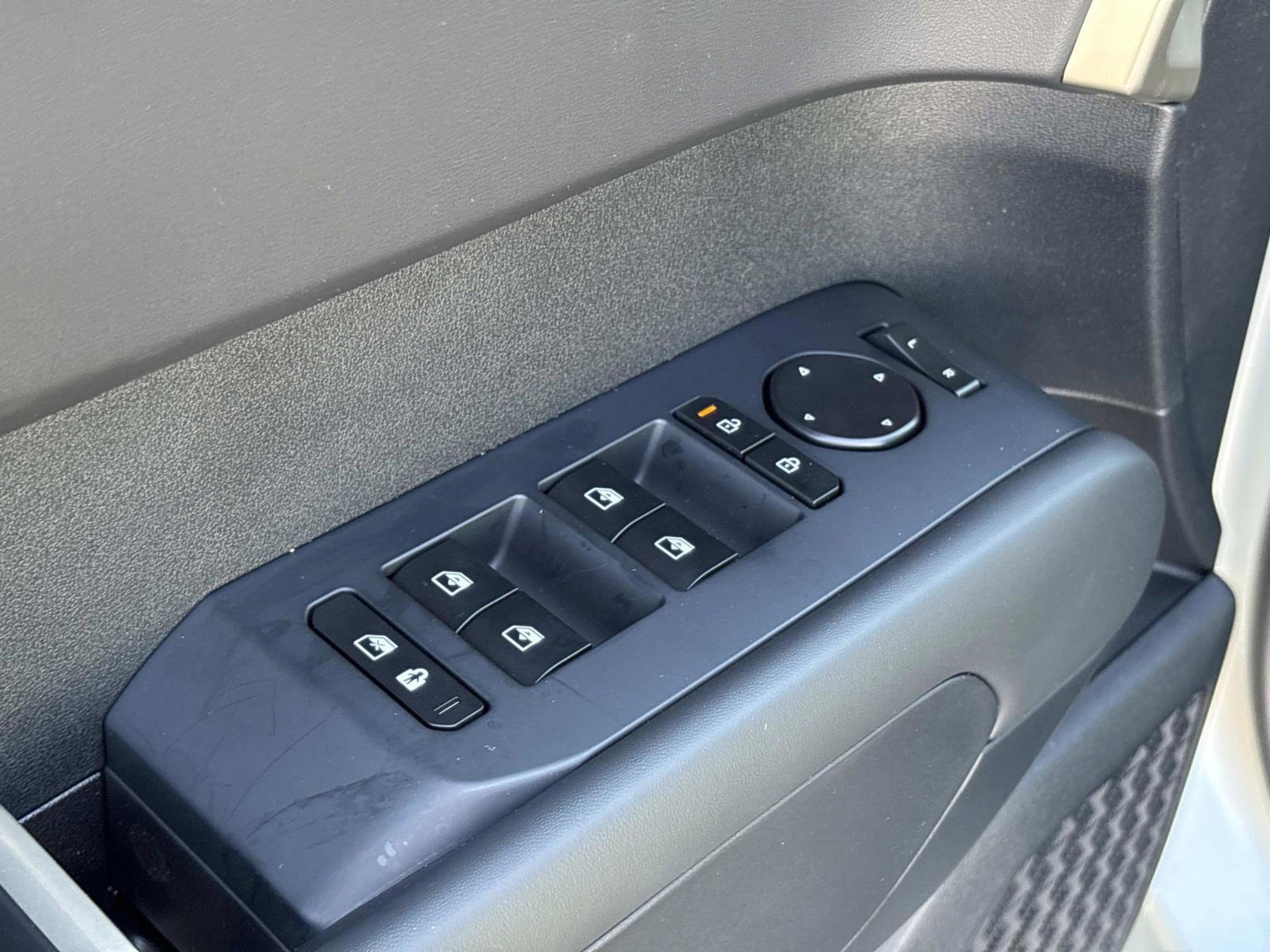 New 2027 Kia Telluride S image 23