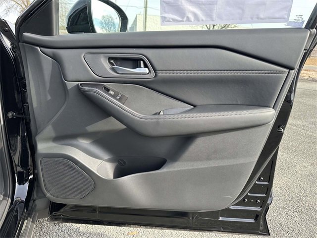 New 2026 Nissan Rogue SV w/ SV Premium Package image 8