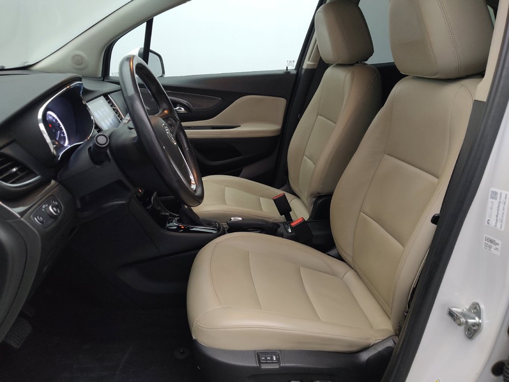 Used 2017 Buick Encore Essence FWD image 17