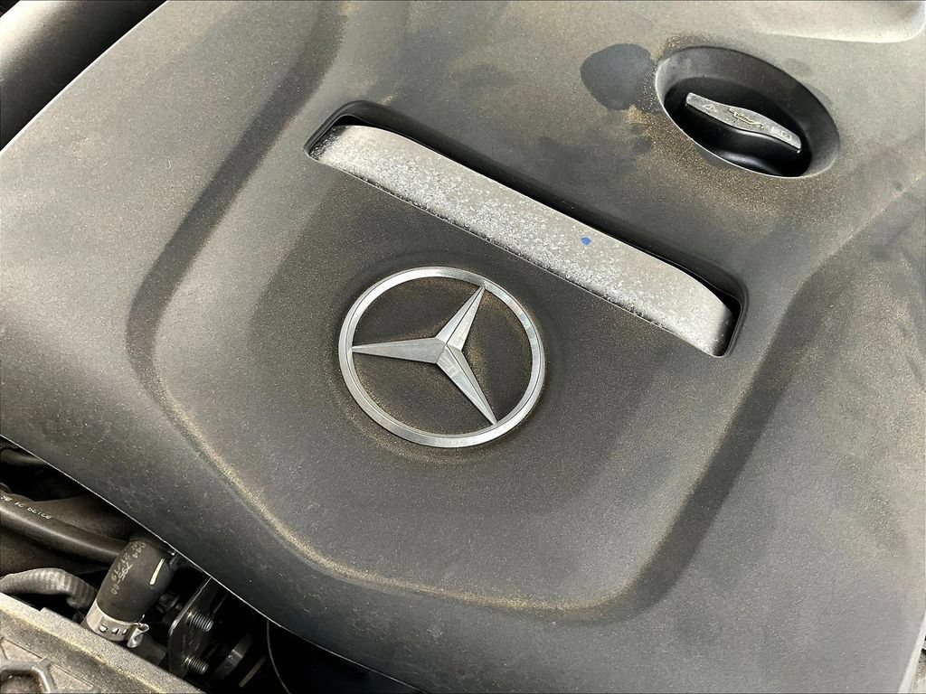 Used 2020 Mercedes-Benz SLC 300 image 26