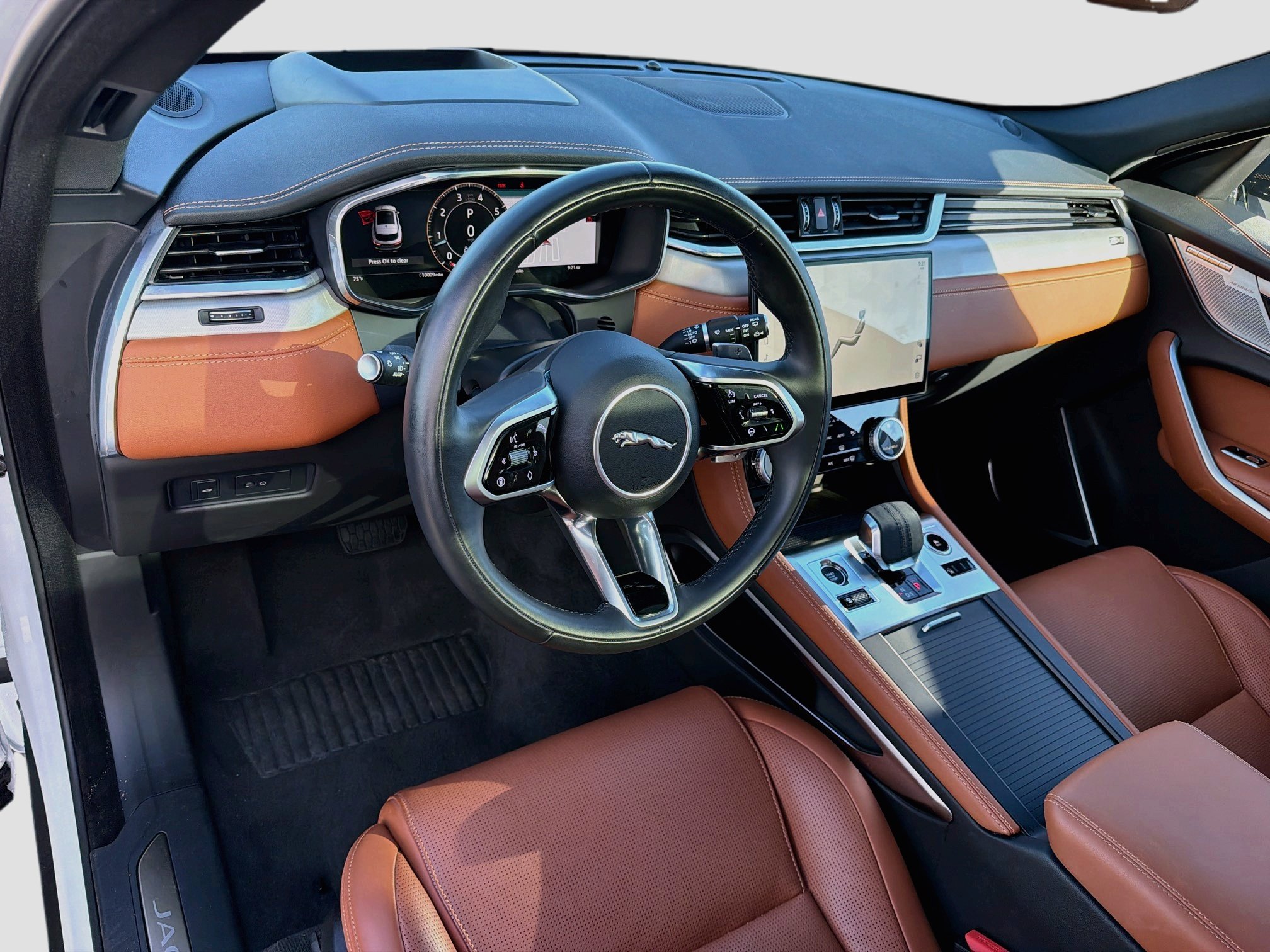 Used 2026 Jaguar F-PACE R-Dynamic S AWD/4WD image 26