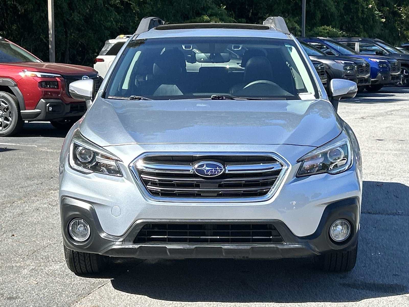 Used 2018 Subaru Outback 2.5i Limited AWD/4WD image 6