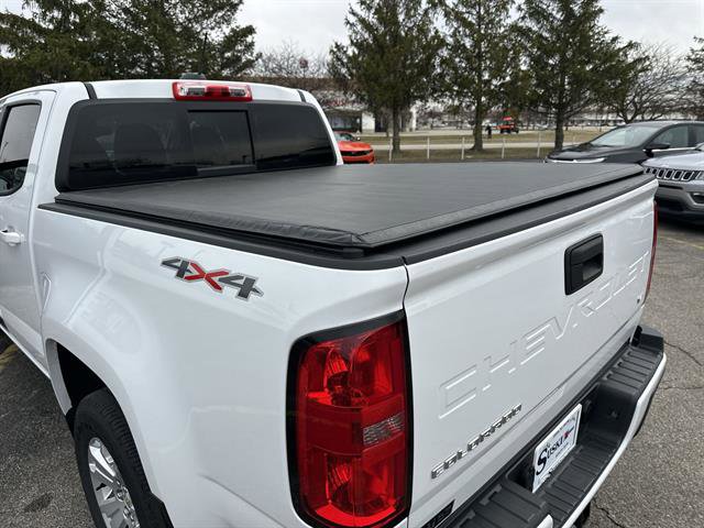 Used 2022 Chevrolet Colorado LT w/ LT Convenience Package AWD/4WD image 18