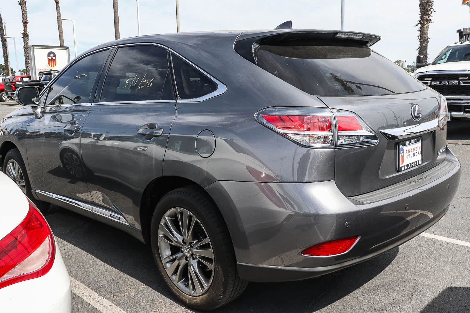 Used 2014 Lexus RX 450h FWD image 6