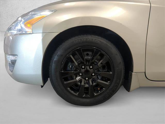 Used 2015 Nissan Altima 2.5 S w/ Power Driver Seat Package image 21