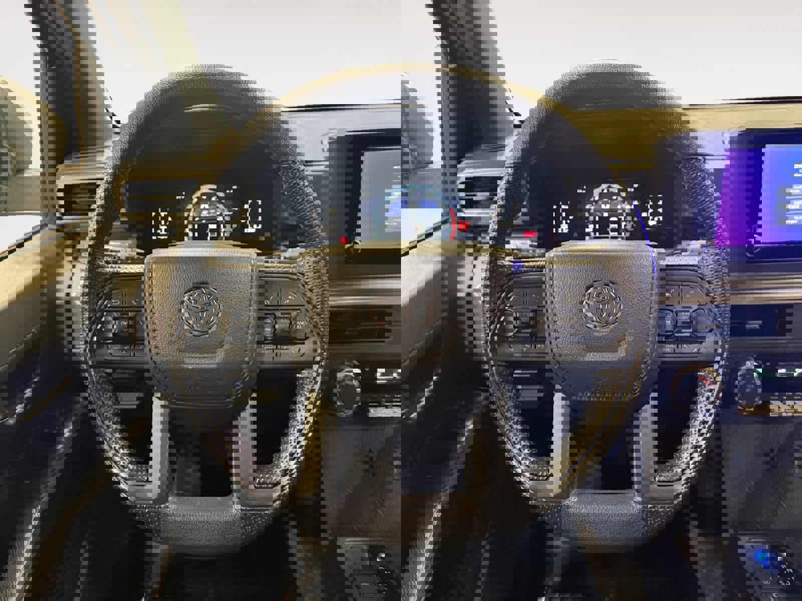 Used 2025 Toyota Tacoma SR5 image 13