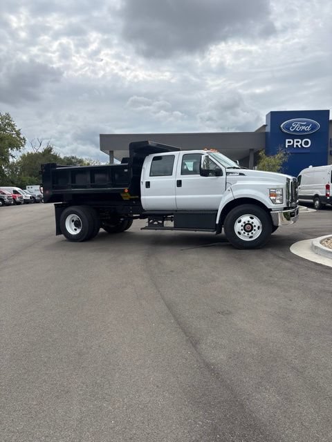 New 2027 Ford F750 2WD Crew Cab Super Duty image 5
