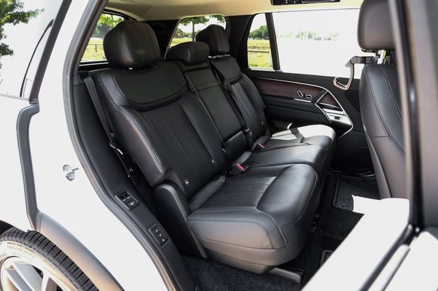 New 2027 Land Rover Range Rover Long Wheelbase SE AWD/4WD image 48