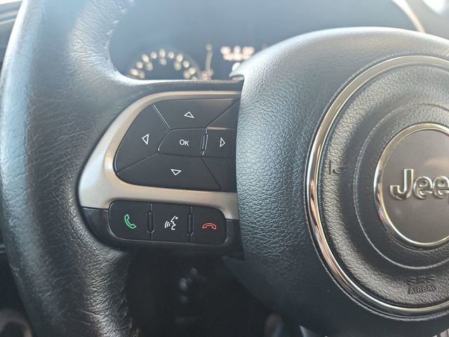 Used 2015 Jeep Renegade Latitude w/ Popular Equipment Group AWD/4WD image 31