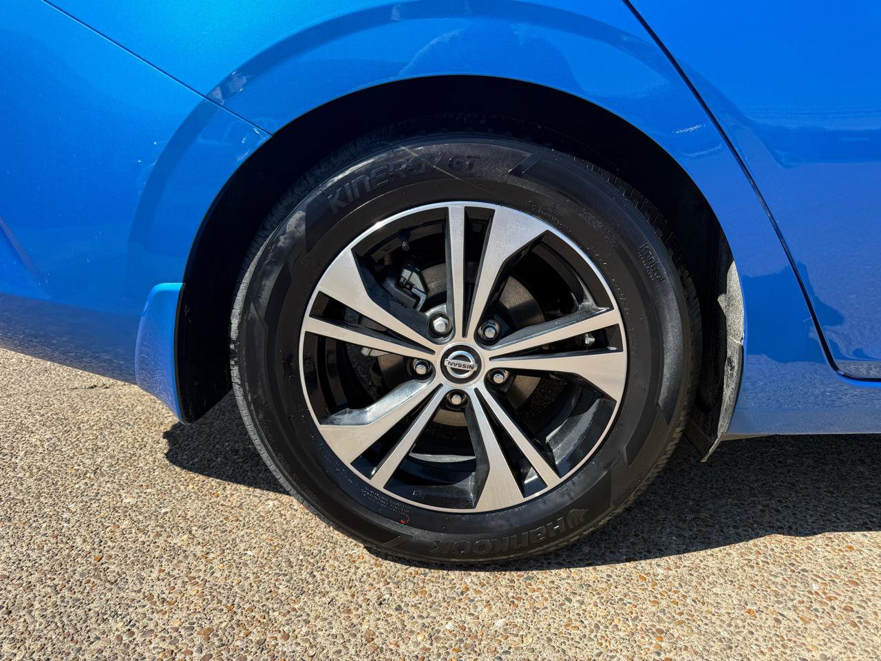 Used 2022 Nissan Sentra SV w/ Electronics Package image 6