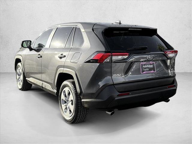 Certified 2024 Toyota RAV4 LE AWD/4WD image 5