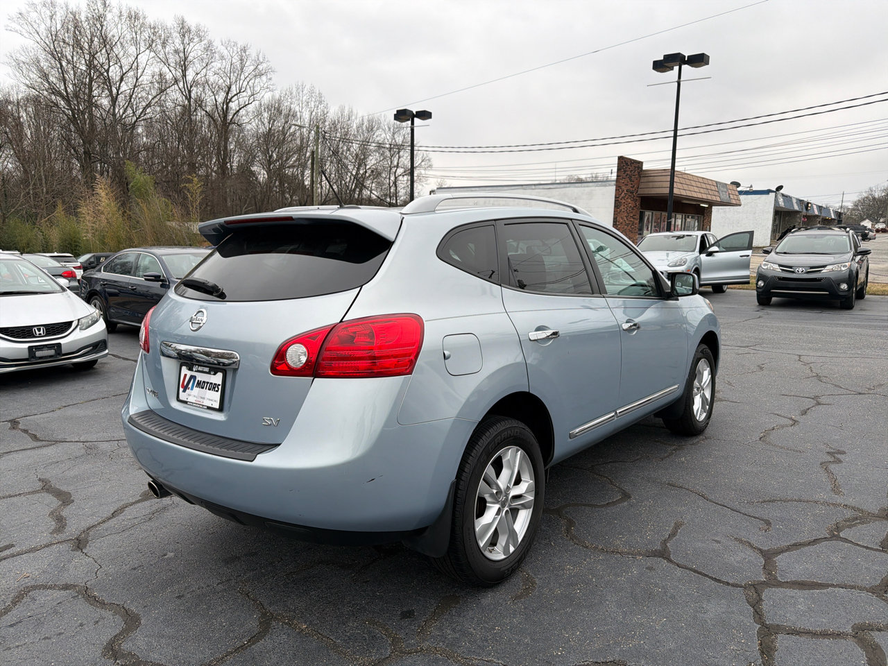 Used 2013 Nissan Rogue SV image 5