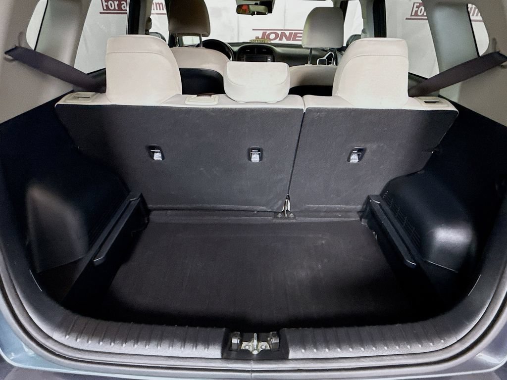 Used 2023 Kia Soul LX w/ LX Technology Package FWD image 26