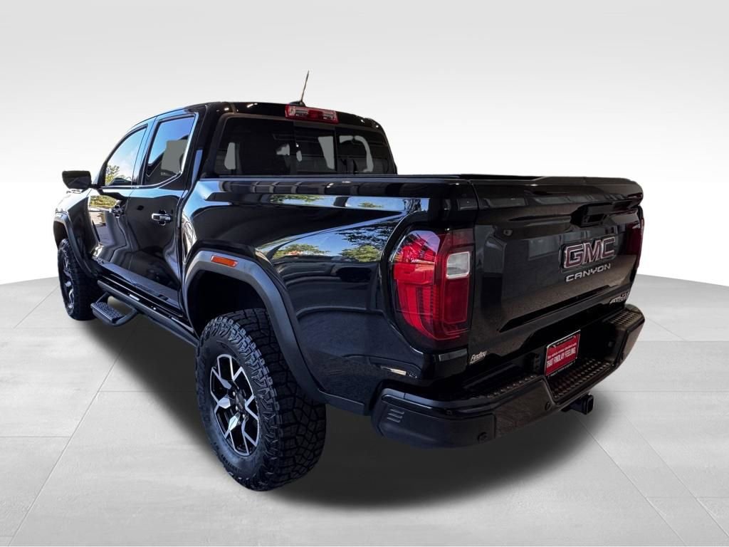 Used 2023 GMC Canyon AT4X AWD/4WD image 4
