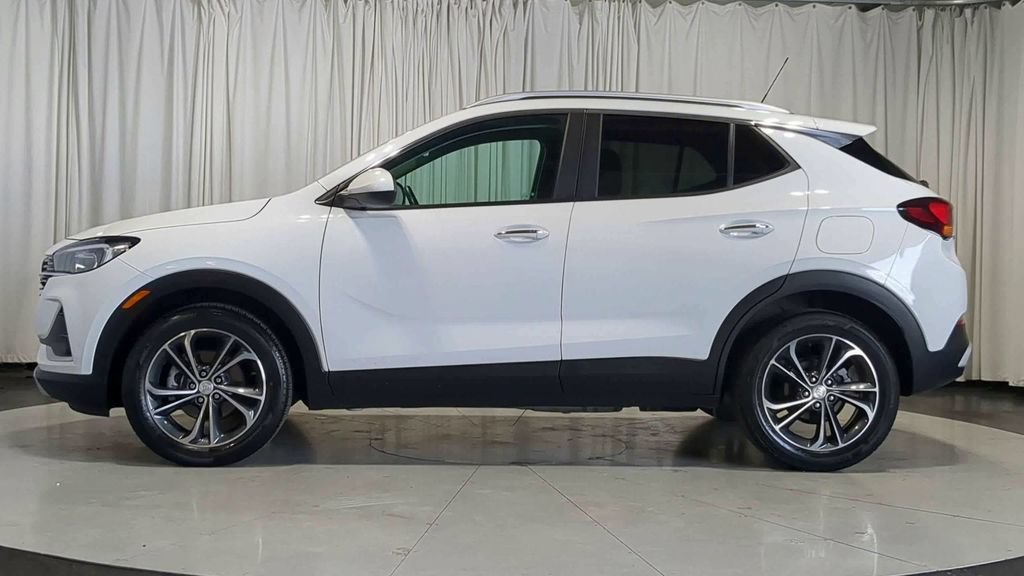 Used 2023 Buick Encore GX Select FWD image 5
