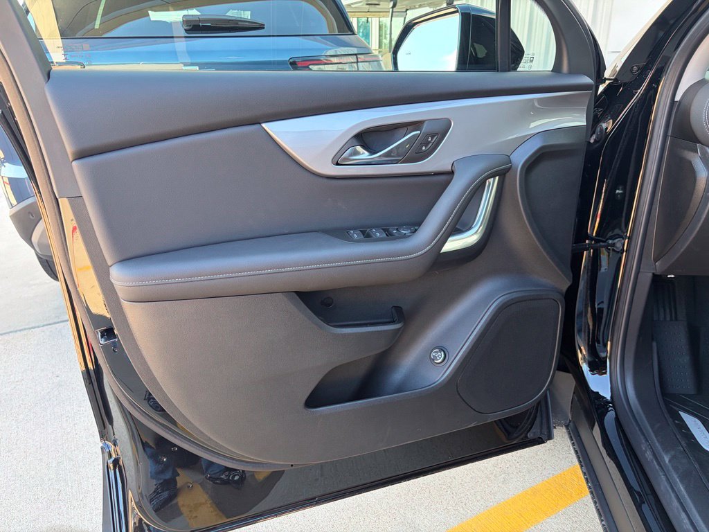 New 2026 Chevrolet Blazer LT w/ Convenience Package FWD image 13