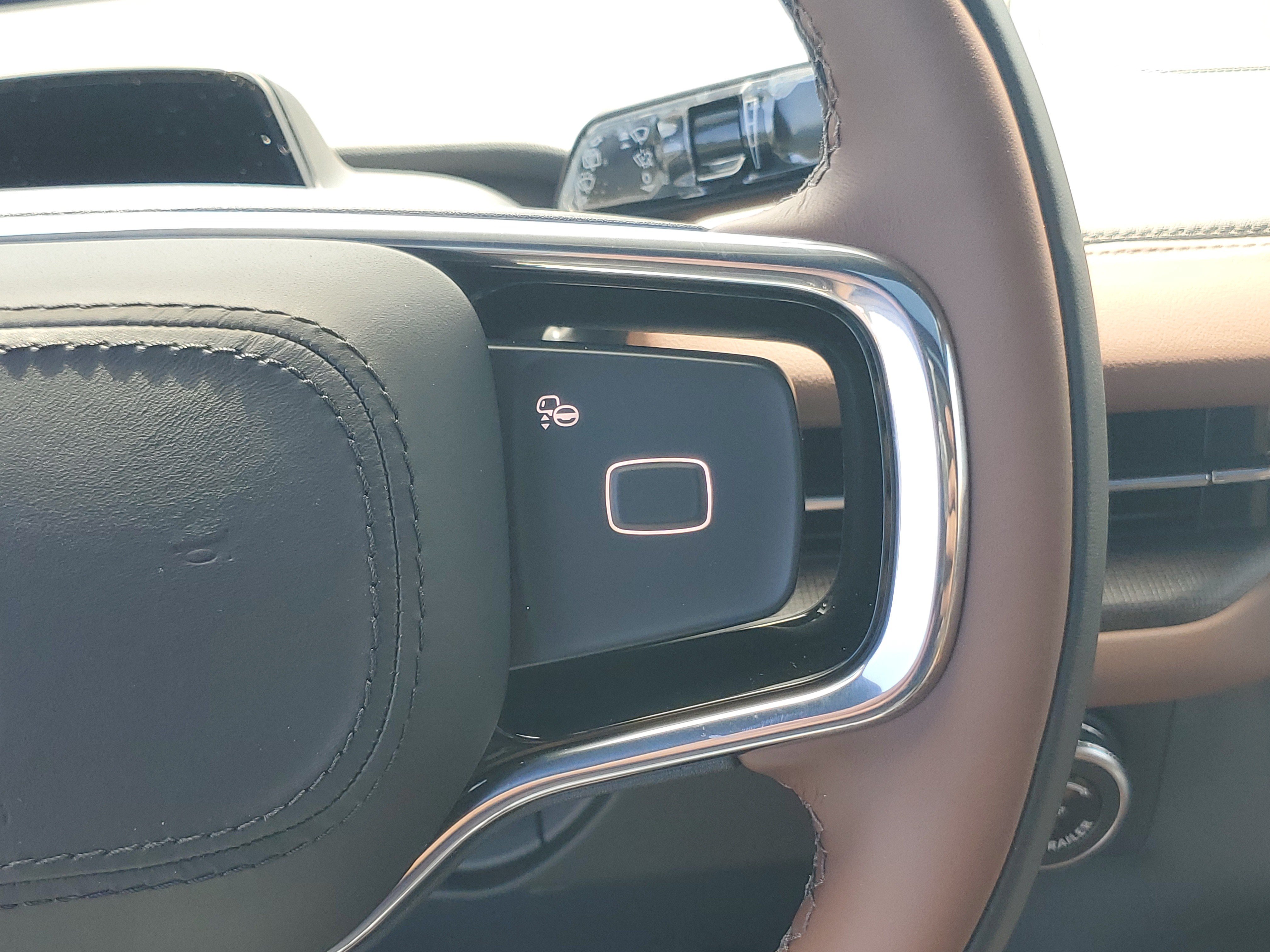 New 2026 Lincoln Navigator Reserve AWD/4WD image 17