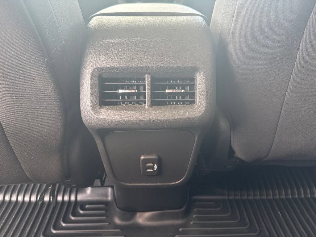 Used 2020 Chevrolet Equinox LT FWD image 36