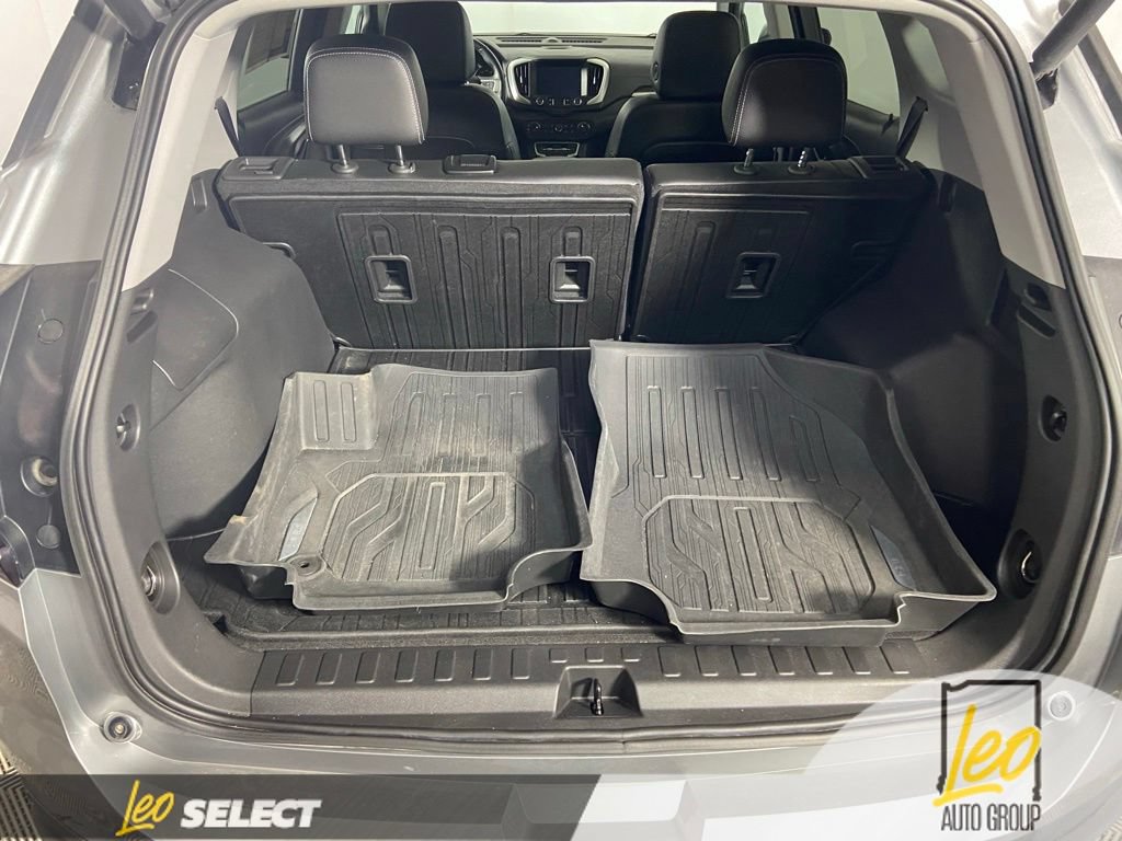 Used 2023 GMC Terrain SLT w/ Infotainment Package II AWD/4WD image 22