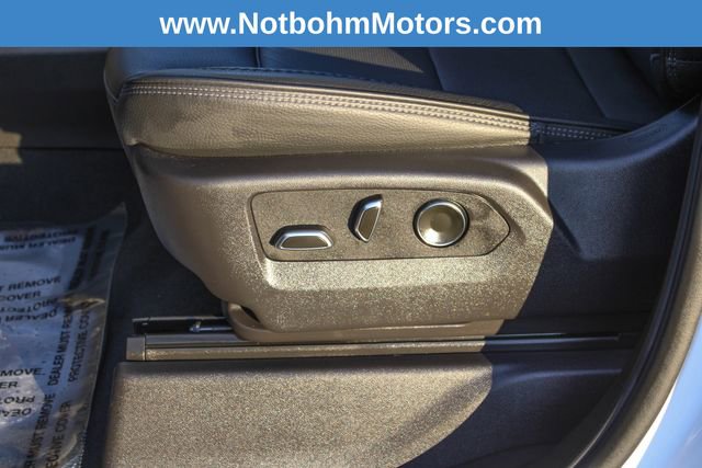 Used 2024 GMC Sierra 3500 Denali w/ Denali Reserve Package image 19