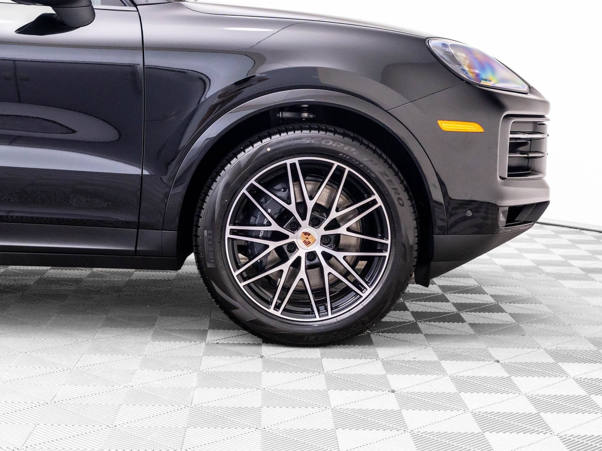 New 2026 Porsche Cayenne AWD/4WD image 37