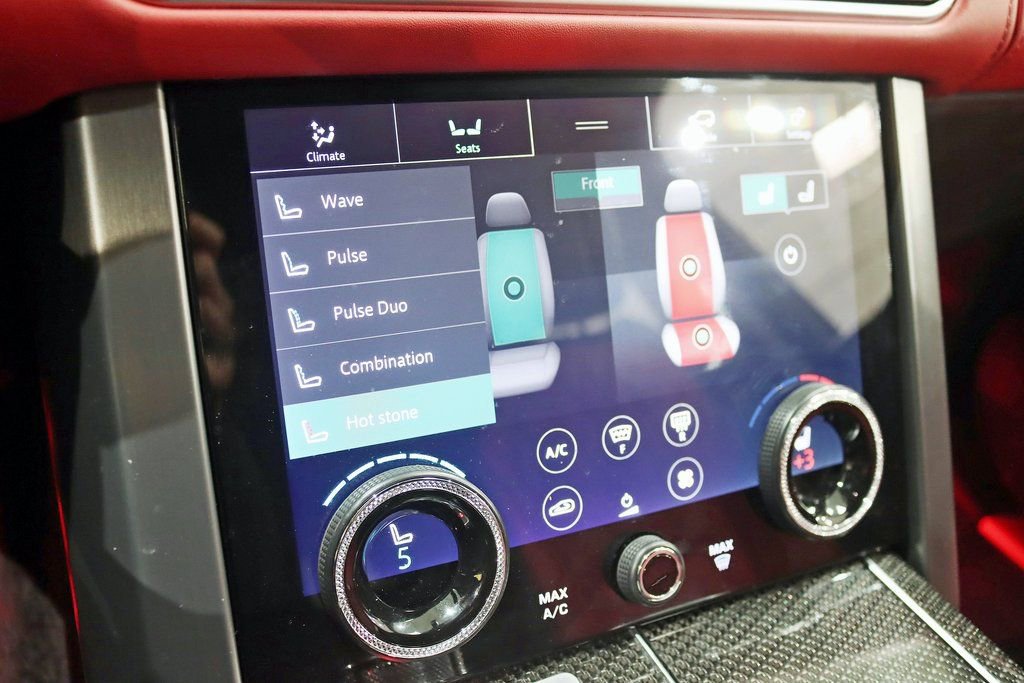 Used 2021 Land Rover Range Rover SV Autobiography Dynamic image 31