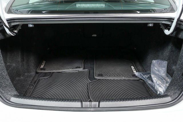 Used 2016 Volkswagen Jetta SEL image 27