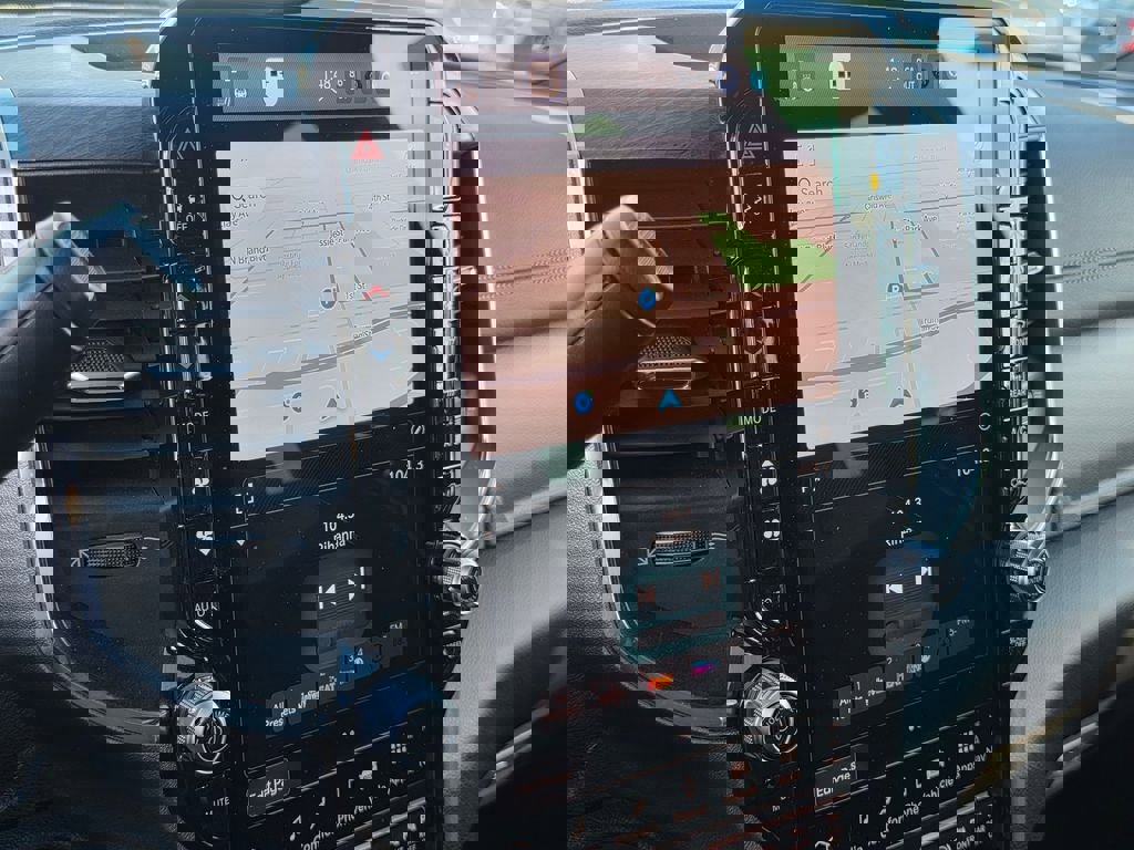 New 2026 RAM 2500 Laramie AWD/4WD image 15