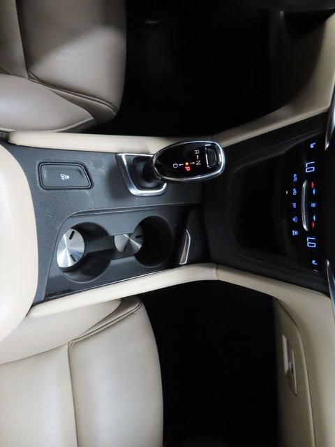 Used 2018 Cadillac XT5 Luxury w/ Driver Awareness Package image 27