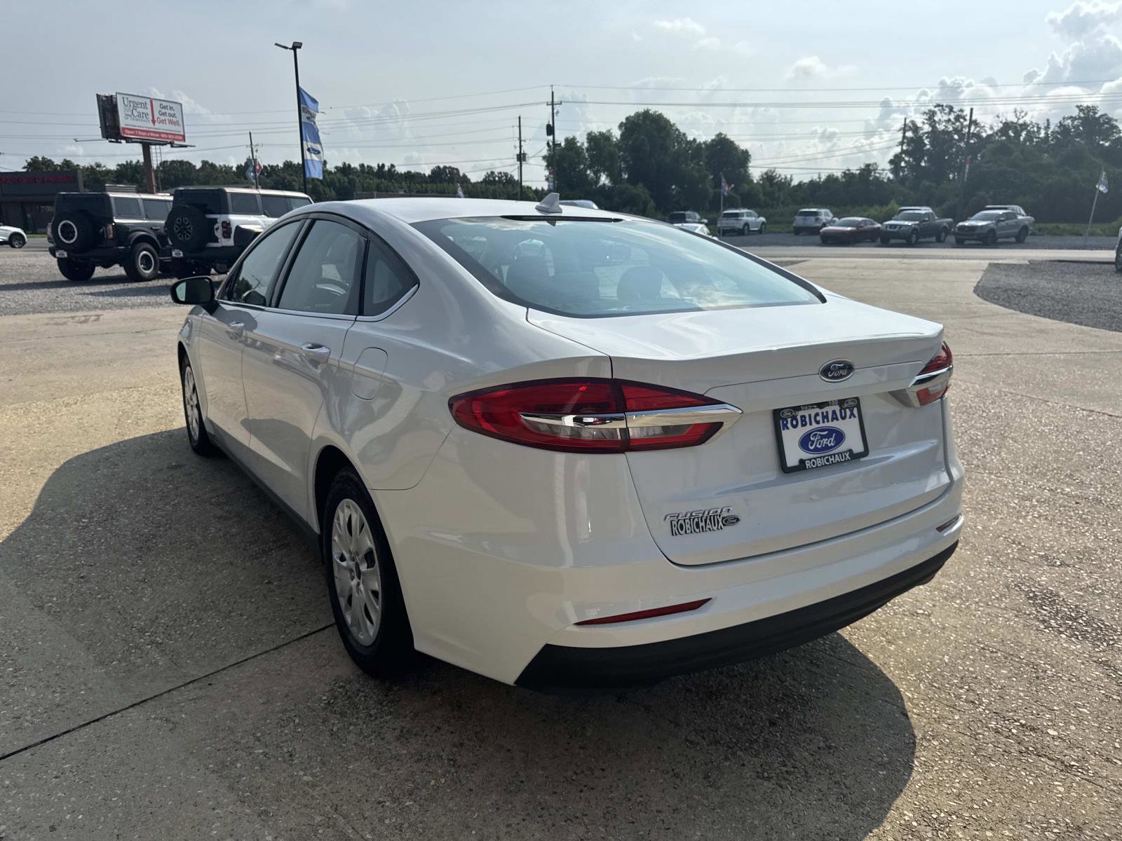 Used 2020 Ford Fusion S image 5