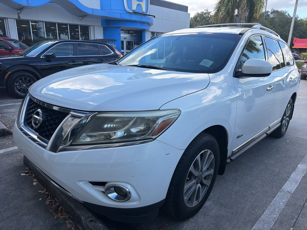 Used 2014 Nissan Pathfinder SL w/ SL Tech Package image 1