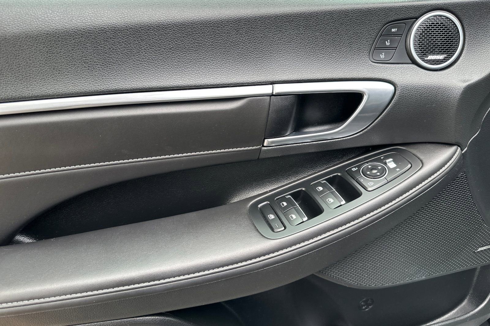 Used 2023 Hyundai Sonata Limited image 11