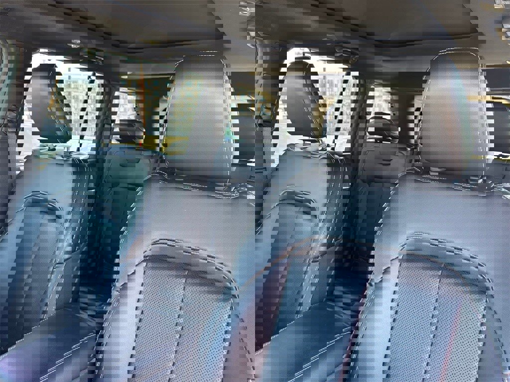 Used 2024 Jeep Grand Cherokee Limited 4xe w/ Luxury Tech Group II image 15