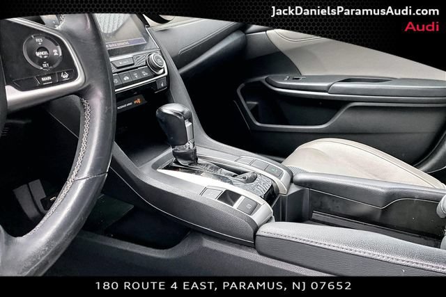 Used 2017 Honda Civic Touring image 12