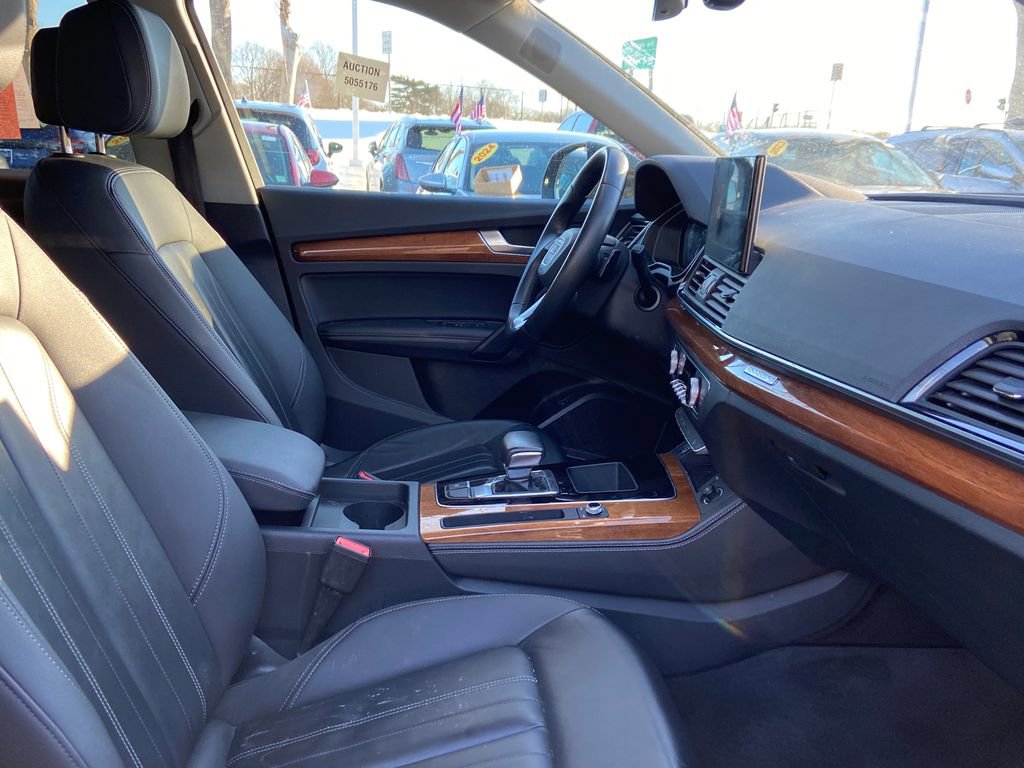 Used 2023 Audi Q5 2.0T Premium Plus w/ Premium Plus Package image 25