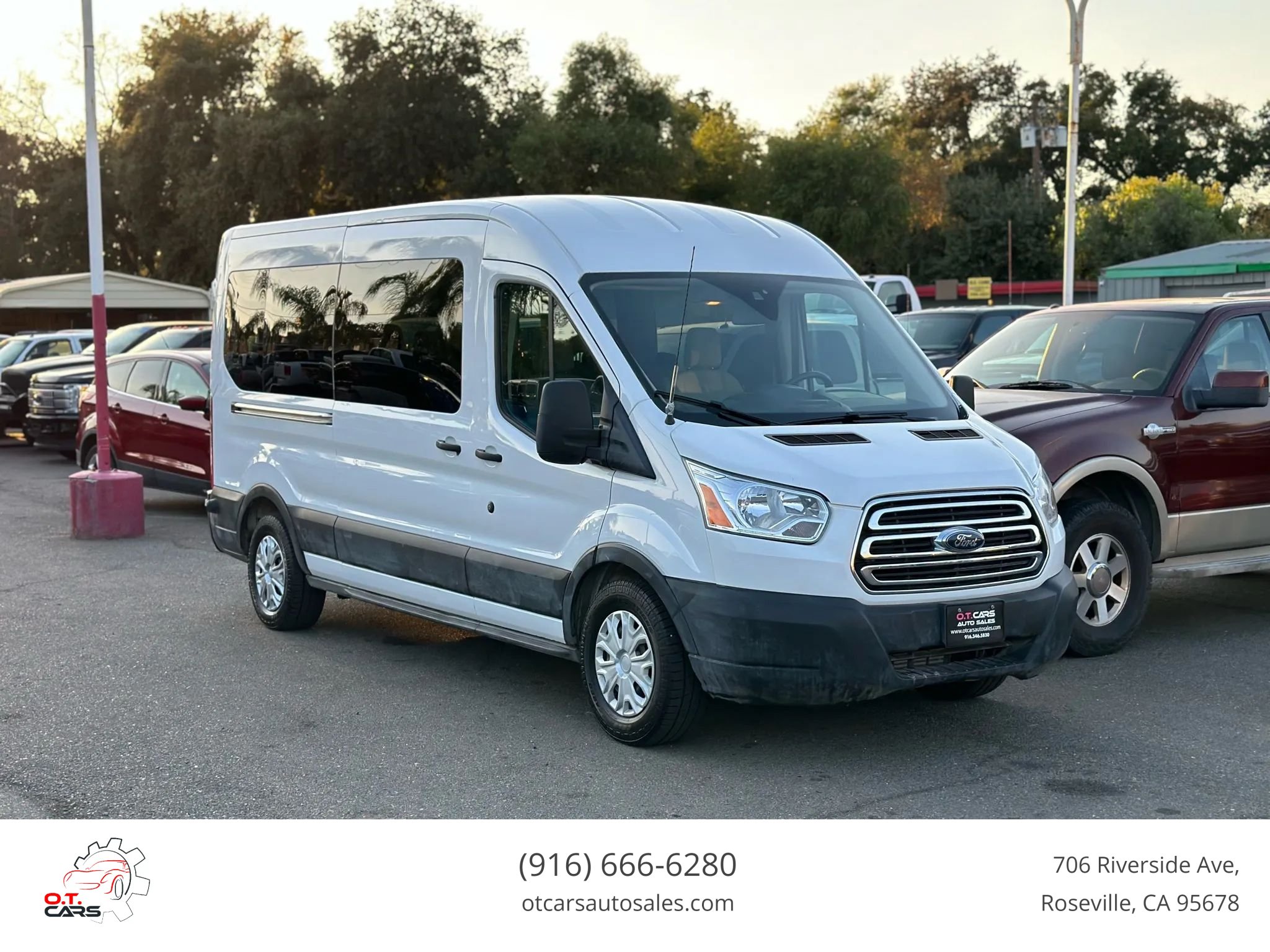 Used 2019 Ford Transit 350 XLT RWD image 1