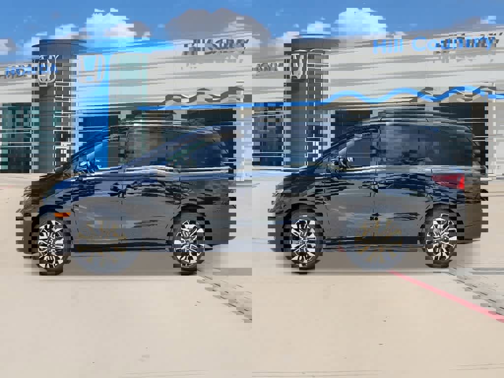 New 2026 Honda Odyssey Elite image 2
