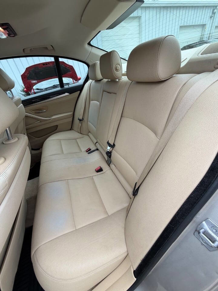 Used 2014 BMW 528i Sedan image 18