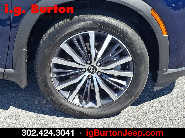 Used 2023 INFINITI QX60 Sensory AWD/4WD image 8