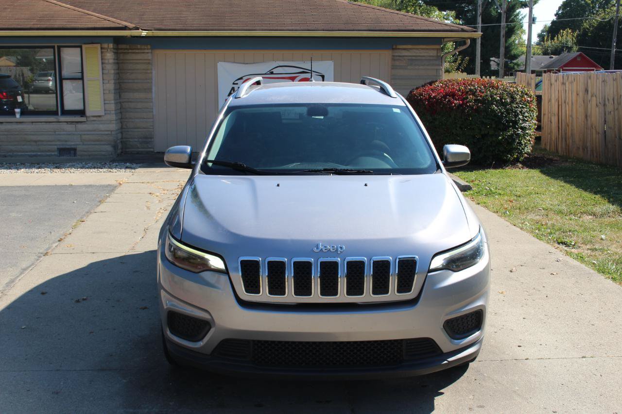 Used 2020 Jeep Cherokee Latitude FWD image 4