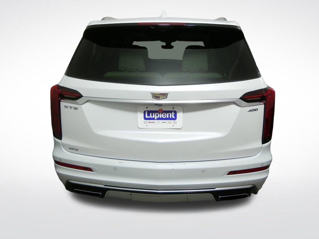 Used 2024 Cadillac XT6 Premium Luxury w/ Technology Package AWD/4WD image 5